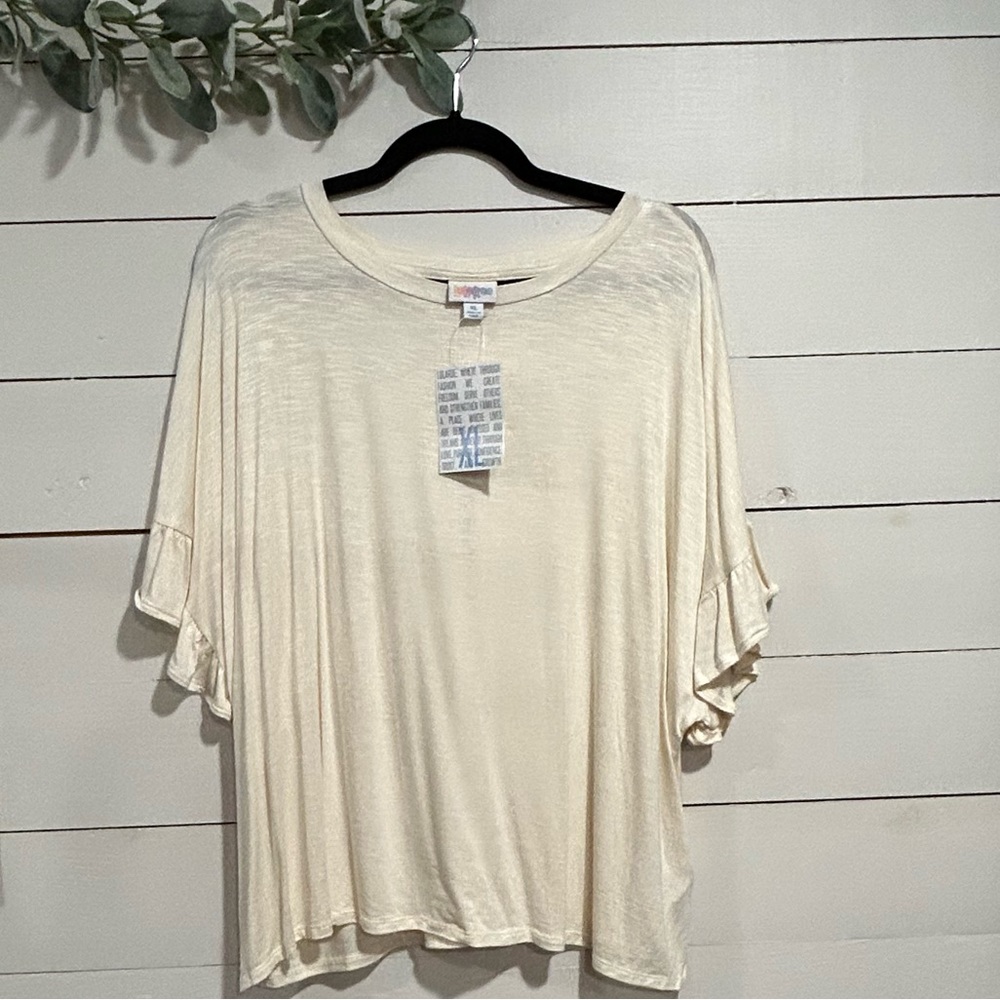Cream  Flowy Dahl LULAROE Top NWT XL